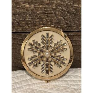 Vintage Compact with Mirror Jeweled Snowflake Gold Tone Enamel Winter White